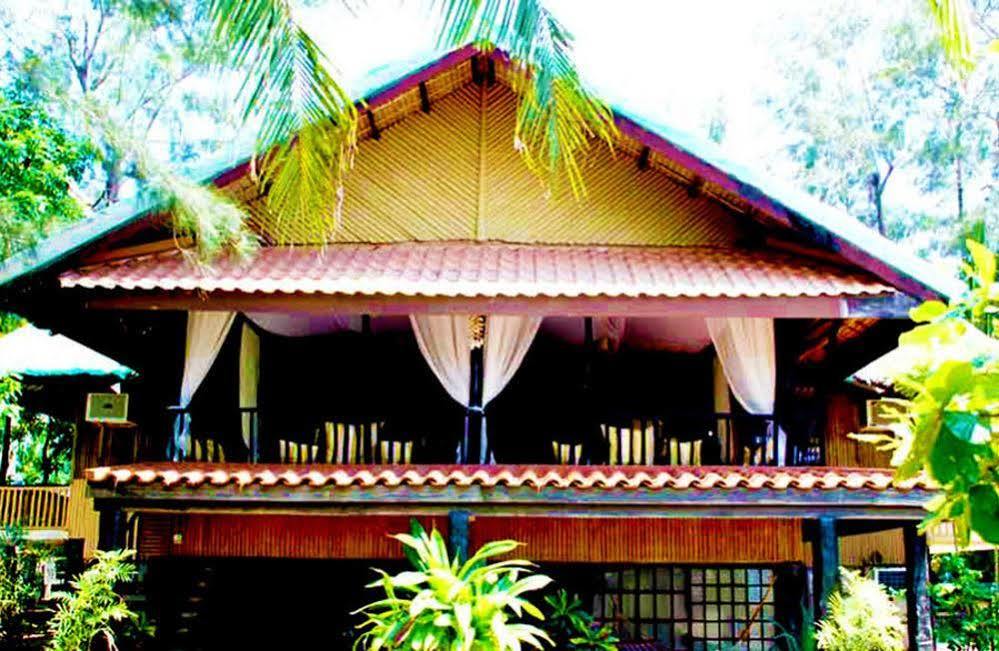 Potipot Gateway Resort Malimanga Exterior photo